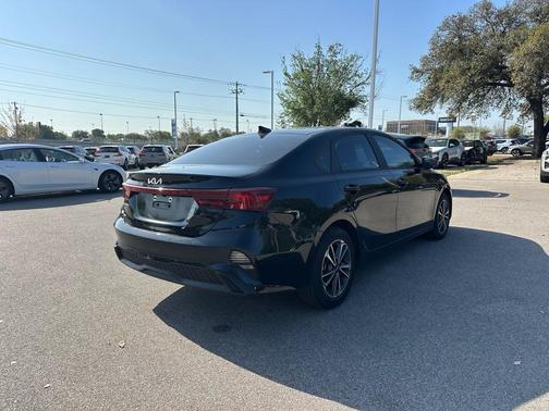 2023 Kia Forte 