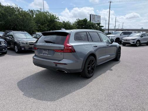 Gray 2021 Volvo V60 Cross Country T5