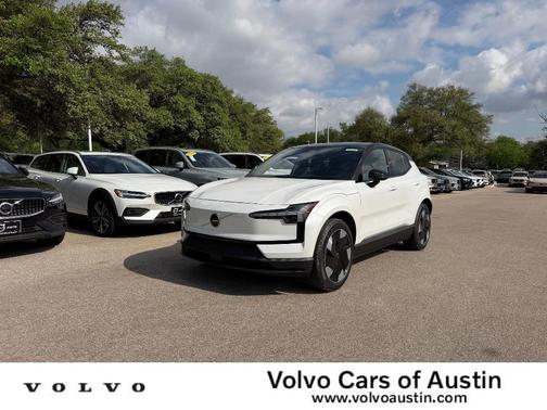 Crystal White 2026 Volvo EX30 SINGLE MOTOR PLUS