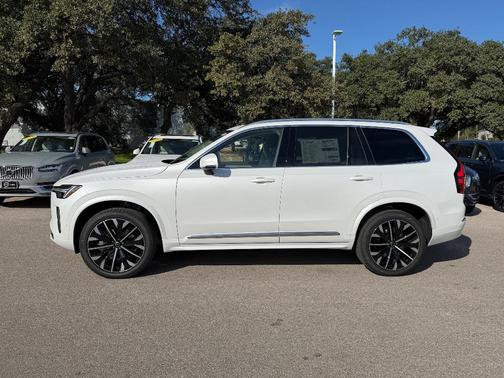 2026 Volvo XC90 B6 Ultra 7-Seater
