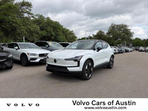 Crystal White 2026 Volvo EX30 SINGLE MOTOR PLUS