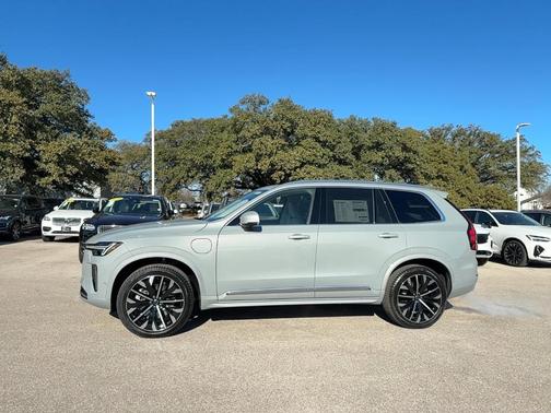 2026 Volvo XC90 Plug-In Hybrid T8 Ultra 7-Seater