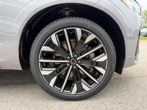 Silver 2026 Volvo XC60 B5 Ultra