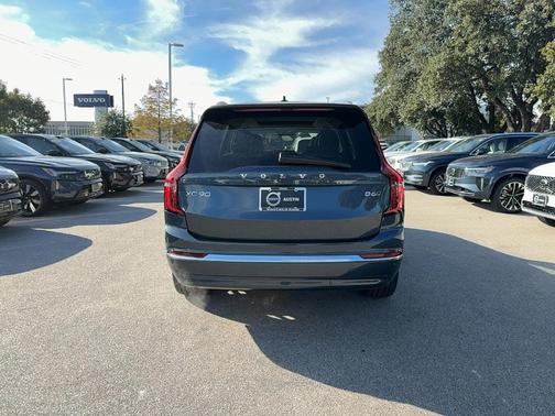 2026 Volvo XC90 B6 Ultra 7-Seater