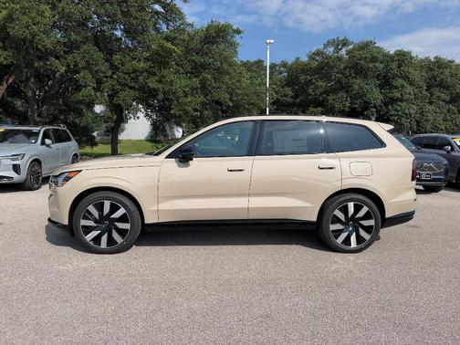 Sand Dune 2026 Volvo EX90 TWIN MOTOR ULTRA 7-SEATER