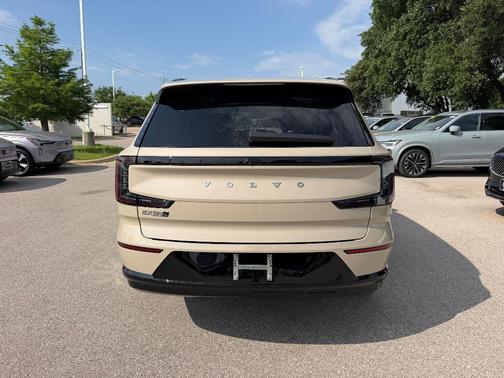 Sand Dune 2026 Volvo EX90 TWIN MOTOR ULTRA 7-SEATER