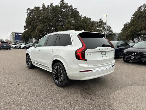 2025 Volvo XC90 Plug-In Hybrid T8 Ultra 7-Seater