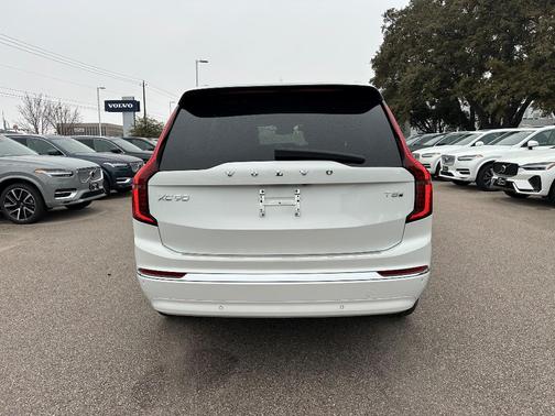 2025 Volvo XC90 Plug-In Hybrid T8 Ultra 7-Seater