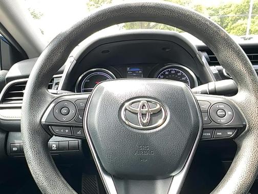 2020 Toyota Camry Hybrid LE