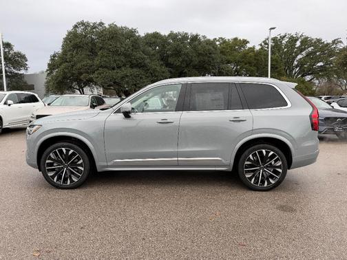 2026 Volvo XC90 B6 Ultra 7-Seater