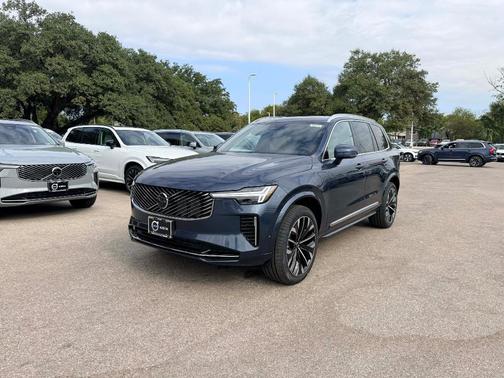 2026 Volvo XC90 B6 Plus 7-Seater