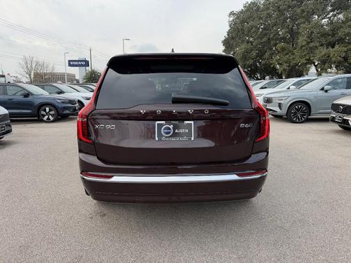 2026 Volvo XC90 B6 Ultra 7-Seater