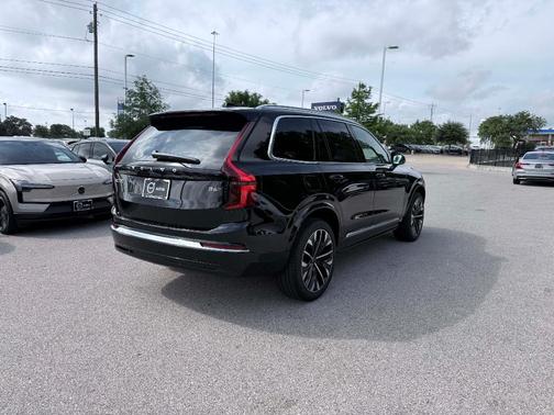 Onyx Black 2026 Volvo XC90 B6 Ultra 6-Seater