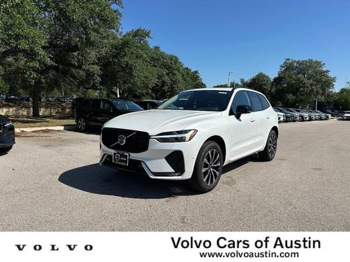 2025 Volvo XC60 B5 Plus