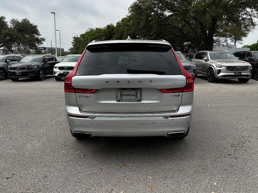 2019 Volvo XC60 Recharge Plug-In Hybrid T8 Inscription