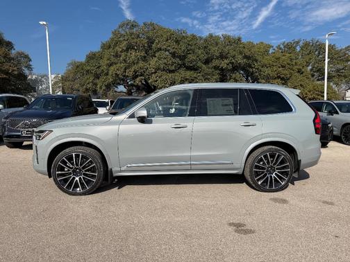 2026 Volvo XC90 B6 Plus 6-Seater