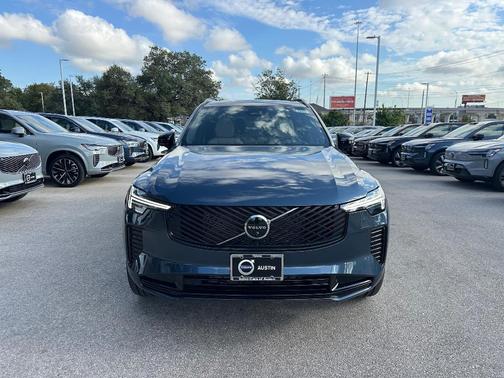 2026 Volvo XC90 B6 Ultra Dark Theme 7-Seater