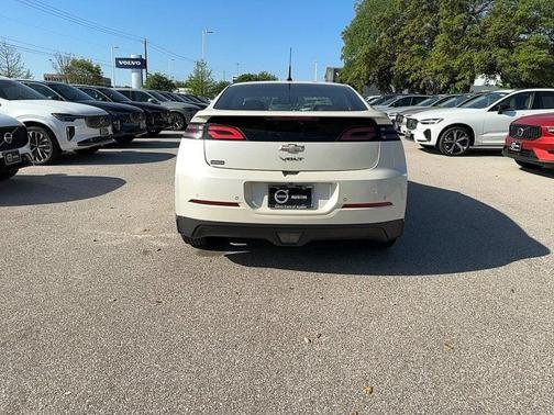 2014 Chevrolet Volt Base