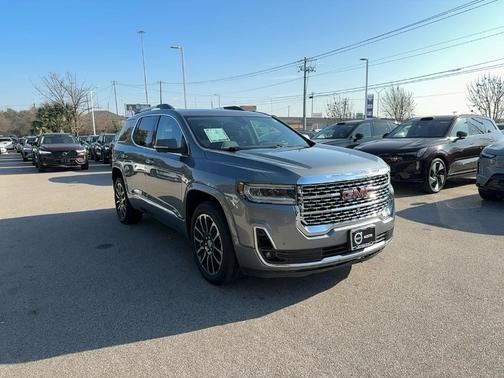 2020 GMC Acadia Denali