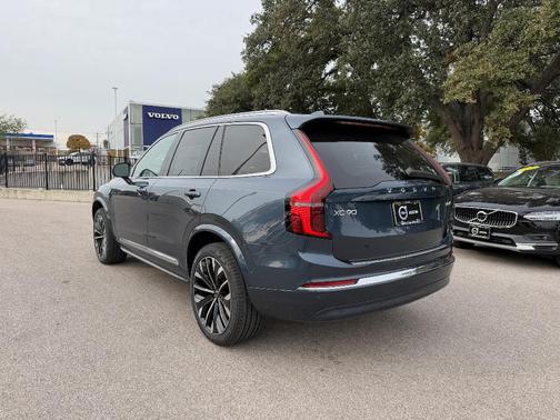 2026 Volvo XC90 Plug-In Hybrid T8 Ultra 7-Seater