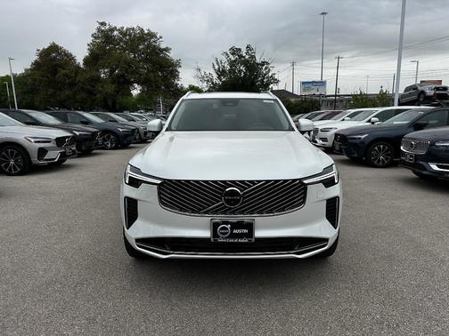 2025 Volvo XC90 Plug-In Hybrid T8 Plus 7-Seater
