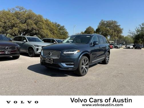 2025 Volvo XC90 B6 Plus 6-Seater