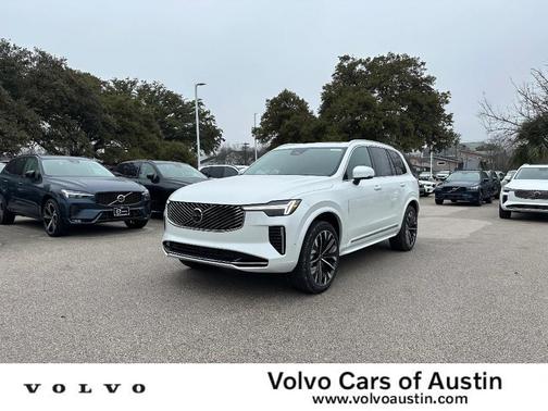 2025 Volvo XC90 B6 Plus 7-Seater