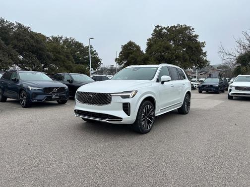 2025 Volvo XC90 B6 Plus 7-Seater