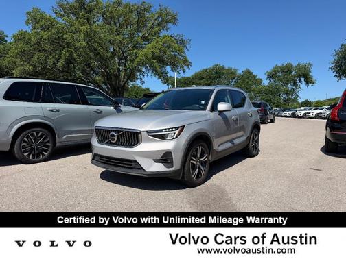 Silver 2023 Volvo XC40 B5 Plus Bright Theme