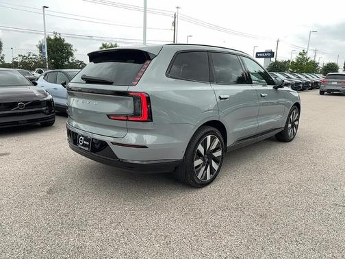 2025 Volvo EX90 Twin Motor Ultra