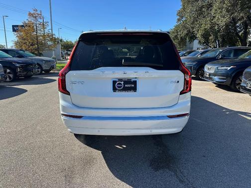 2026 Volvo XC90 B6 Ultra 7-Seater