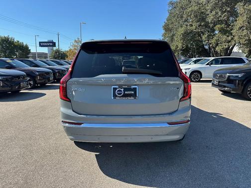 2026 Volvo XC90 B6 Plus 7-Seater