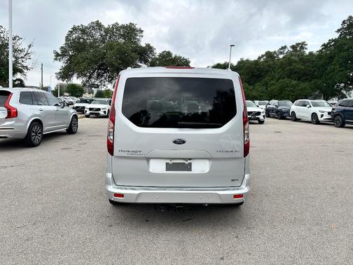 2018 Ford Transit Connect Titanium w/Rear Liftgate