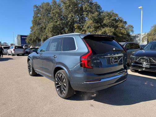 2026 Volvo XC90 B6 Ultra 7-Seater