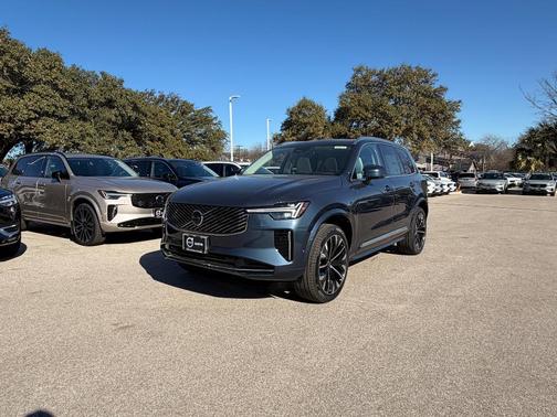 2026 Volvo XC90 B6 Ultra 7-Seater