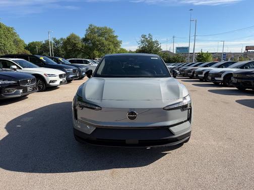 Vapour Grey 2026 Volvo EX30 SINGLE MOTOR PLUS