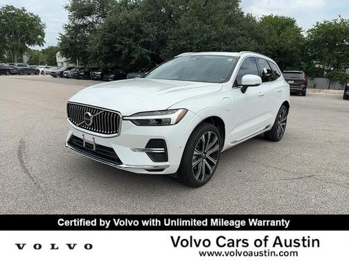 2023 Volvo XC60 Recharge Plug-In Hybrid T8 Ultimate Bright Theme