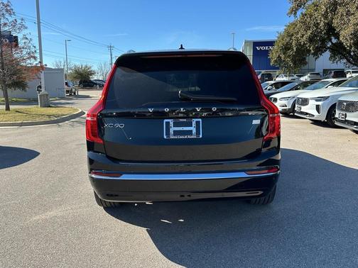 2024 Volvo XC90 Recharge Plug-In Hybrid T8 Ultimate 6-Seater