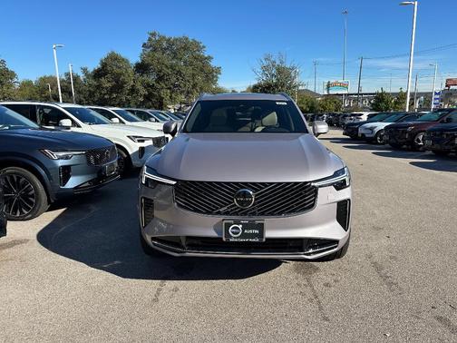 2026 Volvo XC90 B6 Plus 7-Seater