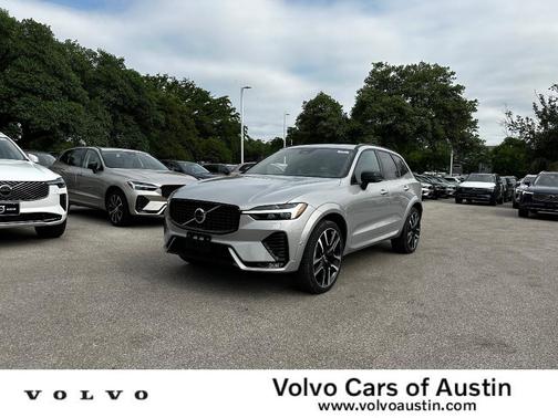 2025 Volvo XC60 B5 Ultra