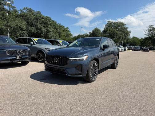 Denim Blue 2026 Volvo XC60 Plug-In Hybrid T8 Ultra