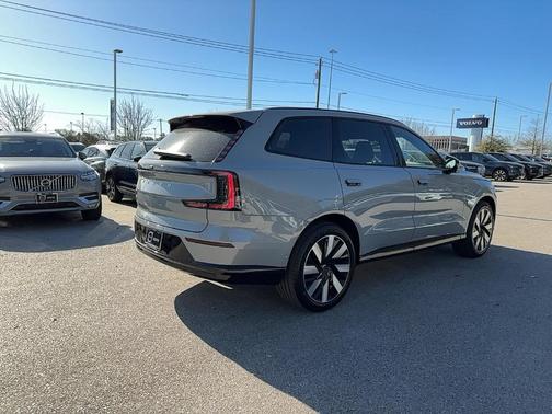 2025 Volvo EX90 Twin Motor Ultra