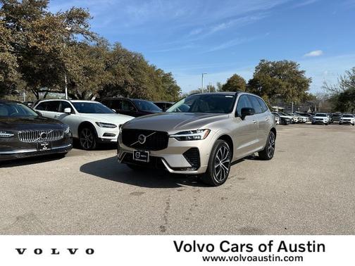 2025 Volvo XC60 B5 Plus