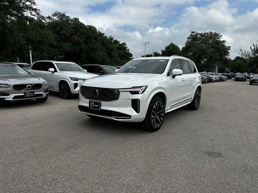 2025 Volvo XC90 Plug-In Hybrid T8 Plus 7-Seater