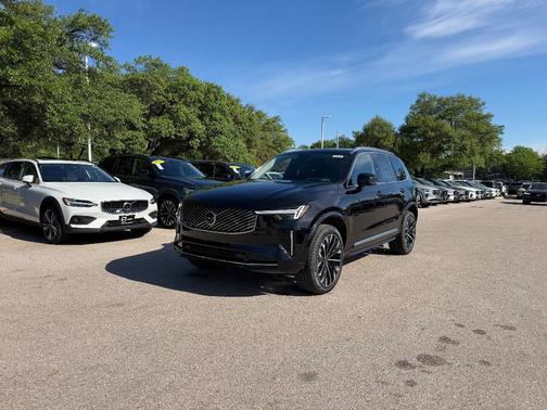 Onyx Black 2026 Volvo XC90 B5 Ultra 7-Seater