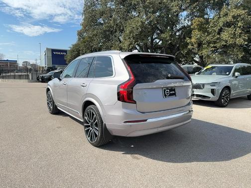 2026 Volvo XC90 B6 Ultra 7-Seater