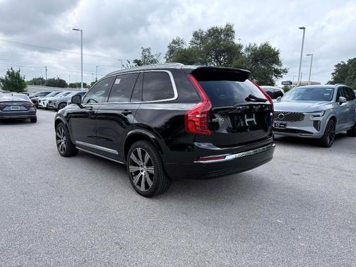 Onyx Black 2024 Volvo XC90 Recharge Plug-In Hybrid T8 Plus Bright Theme 7-Seater