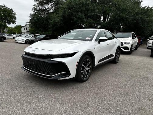 2023 Toyota Crown Limited