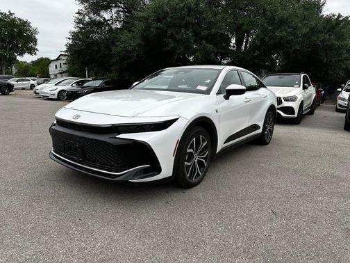 2023 Toyota Crown Limited