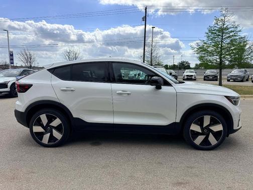 2023 Volvo C40 Recharge Pure Electric Twin Ultimate